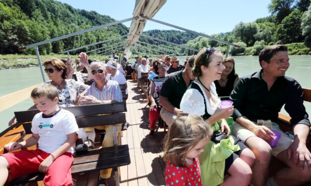 Plättenfahrten auf der Salzach
