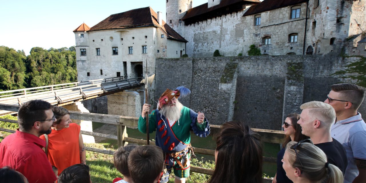 Familienausflug zur weltlängsten Burg