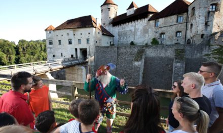 Familienausflug zur weltlängsten Burg